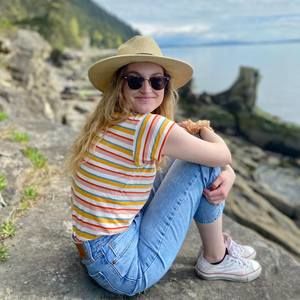 Meet your Posher, Hannah